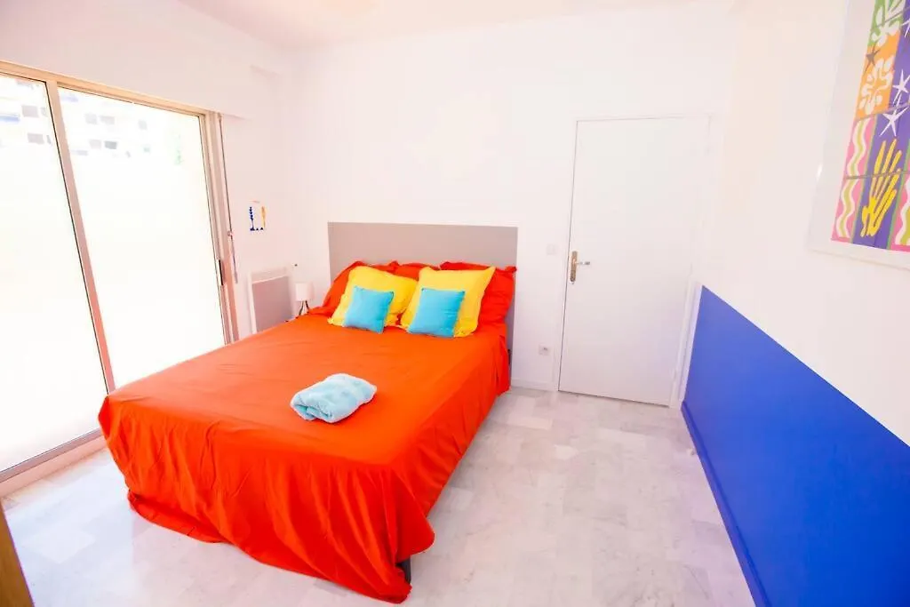 French Riviera: Seafront Apt & Pool Near Monaco Roquebrune-Cap-Martin