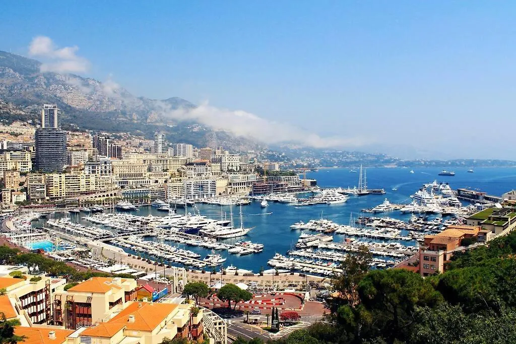 Apartment French Riviera: Seafront Apt & Pool Near Monaco Roquebrune-Cap-Martin France